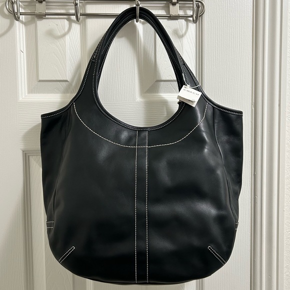 COACH - Ergo Tote 🖤 - Picture 2 of 7